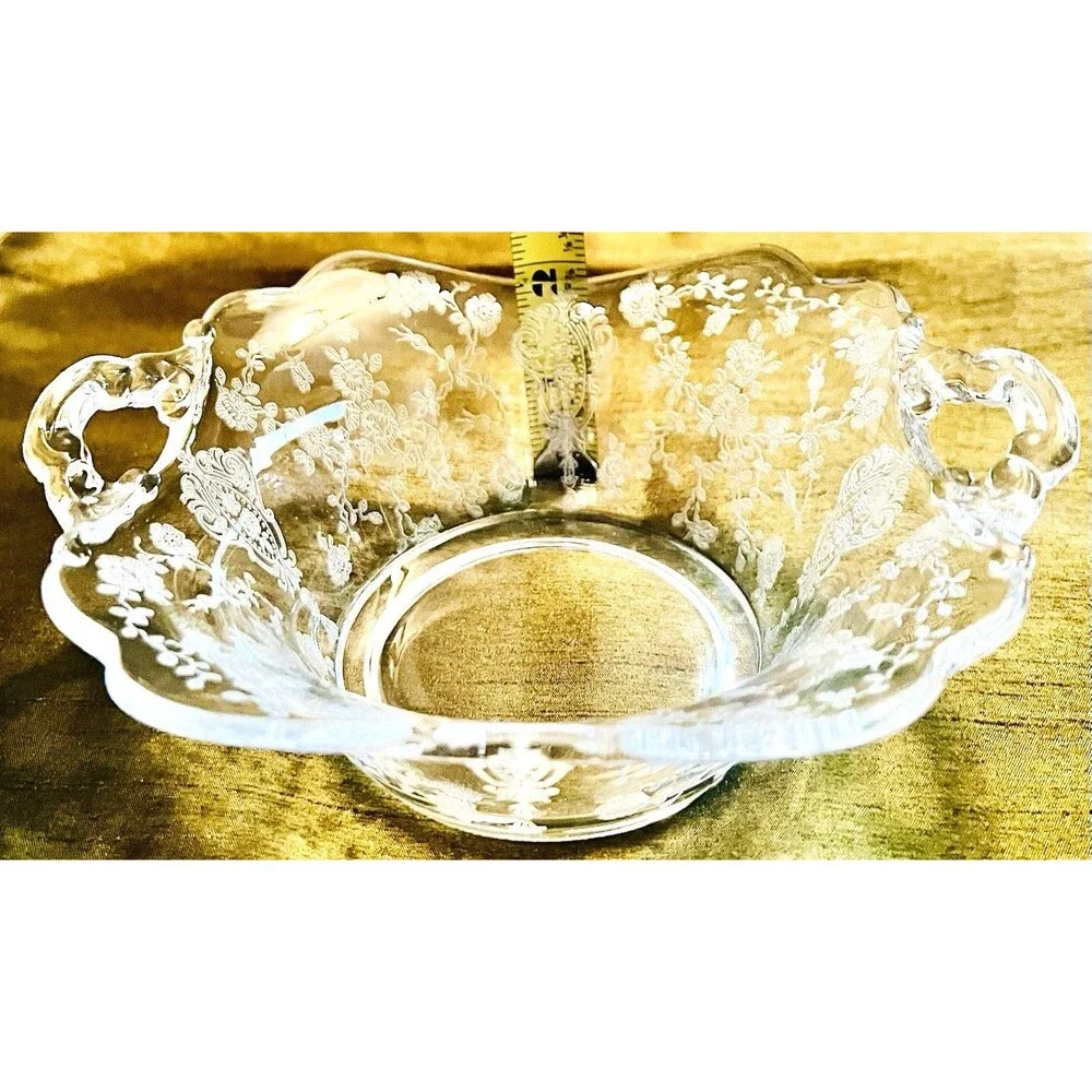 Vintage Cambridge Etched Glass Rosepoint Serving Bowl/candy Dish Handles
